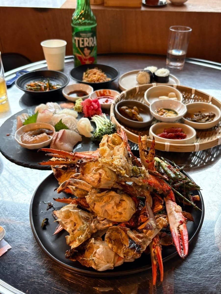동춘네 경안동점 조명과 인테리어