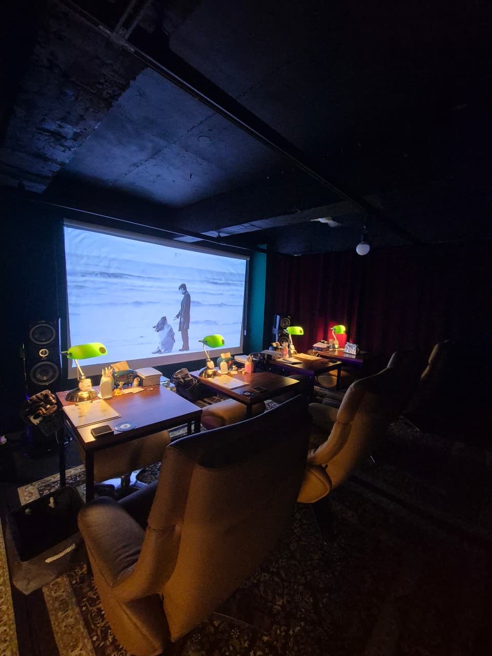 동명동골방 광주 내부 전경 - 바(Bar)