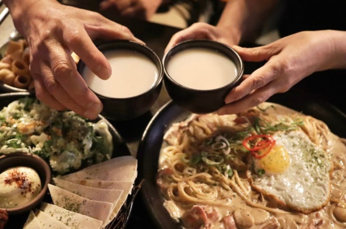 목로주점 내부 전경