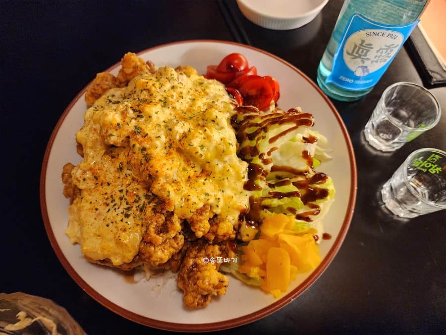 하랑 울산성남점 조명과 인테리어
