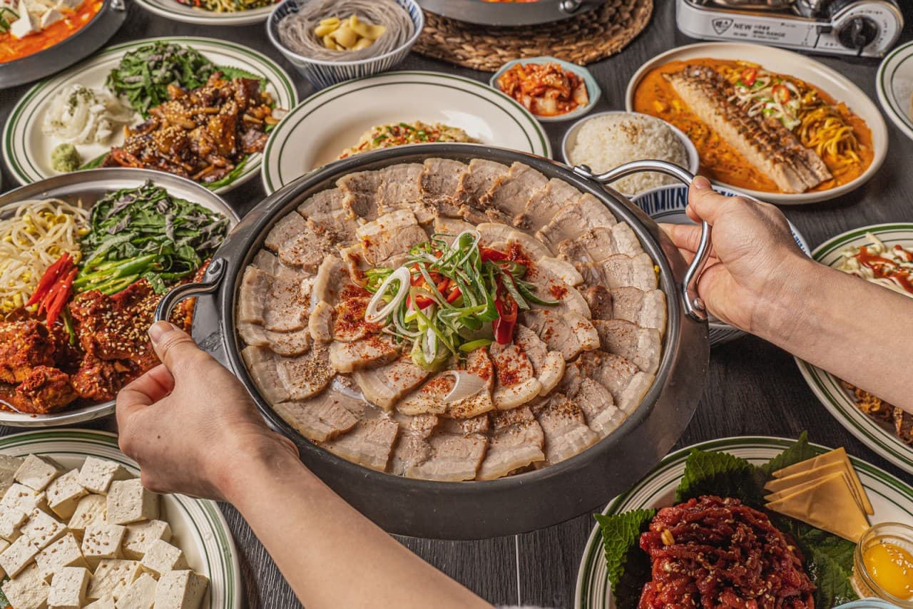 김씨형제 내부 전경