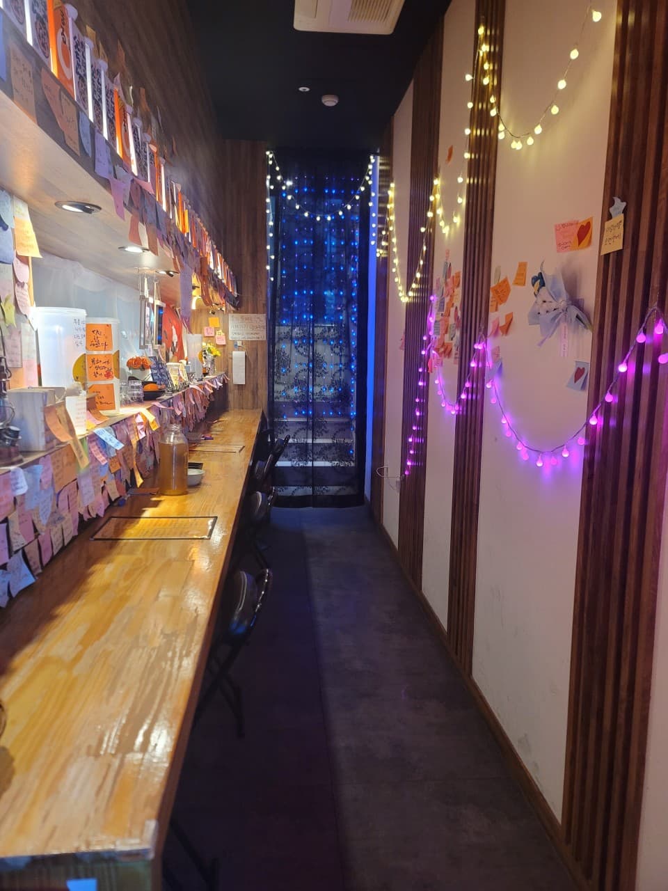 오뎅앤쏘쥬 내부 전경