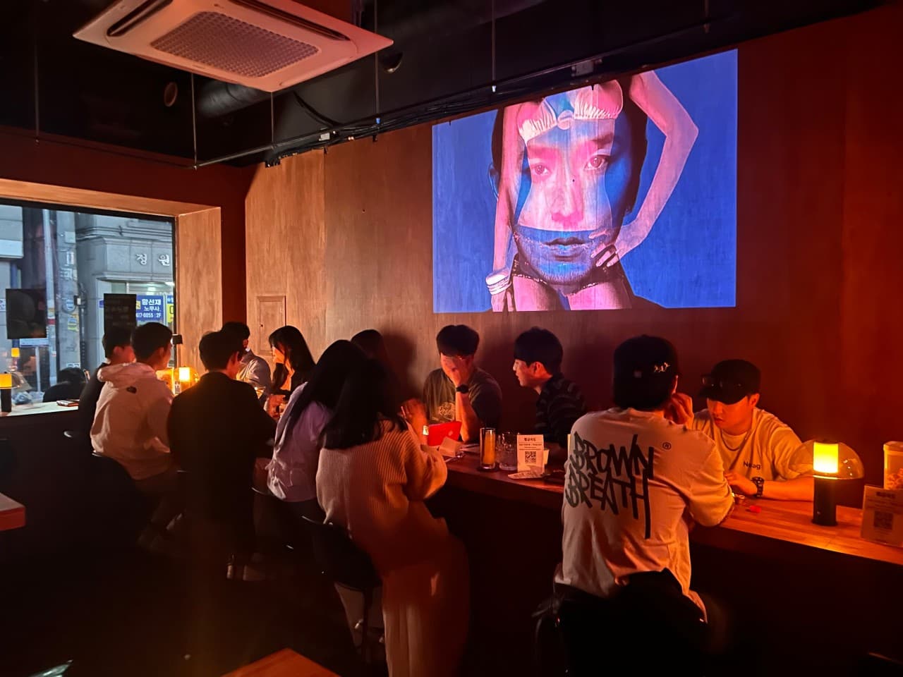 천안혼술바 평균속도 두정점 바(Bar) 사진 4